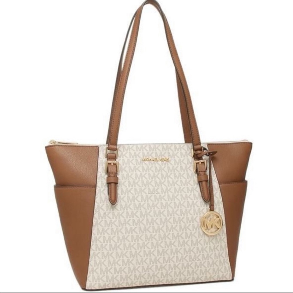 CLOSET CLEAROUT!! NWT Michael Kors Vanilla Tote Shoulder Bag